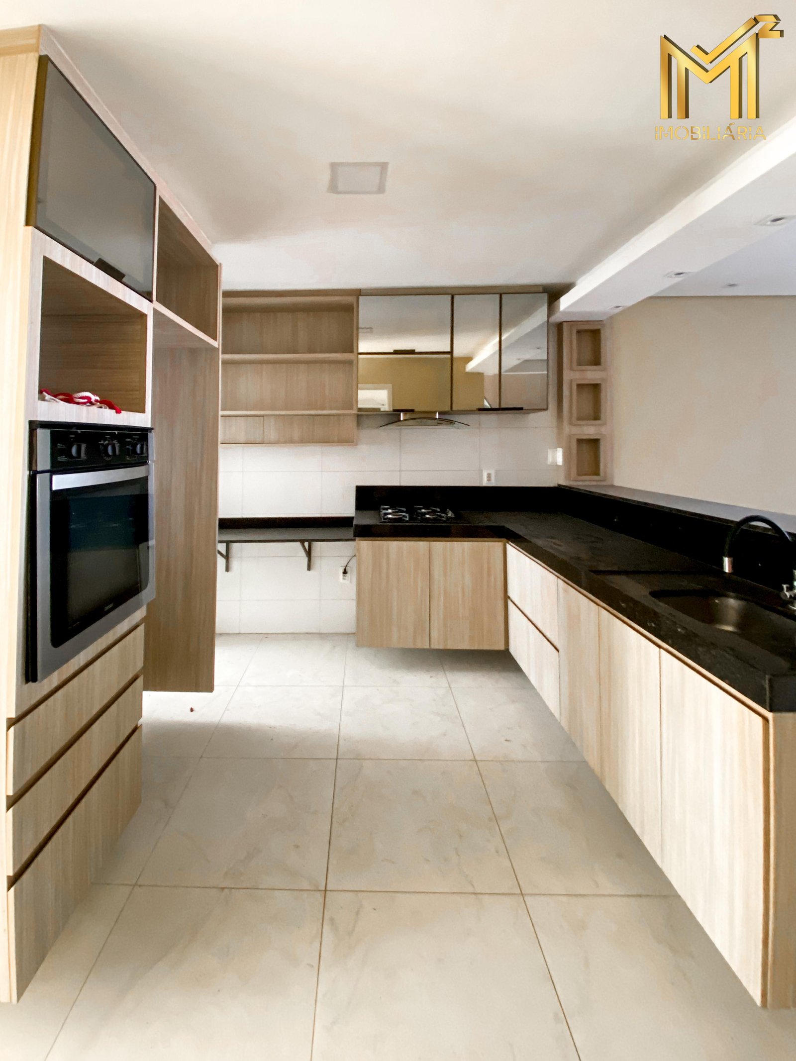 Foto 3 do imóvel Casa Duplex em Condomínio para alugar - Condomínio Portal de Lion