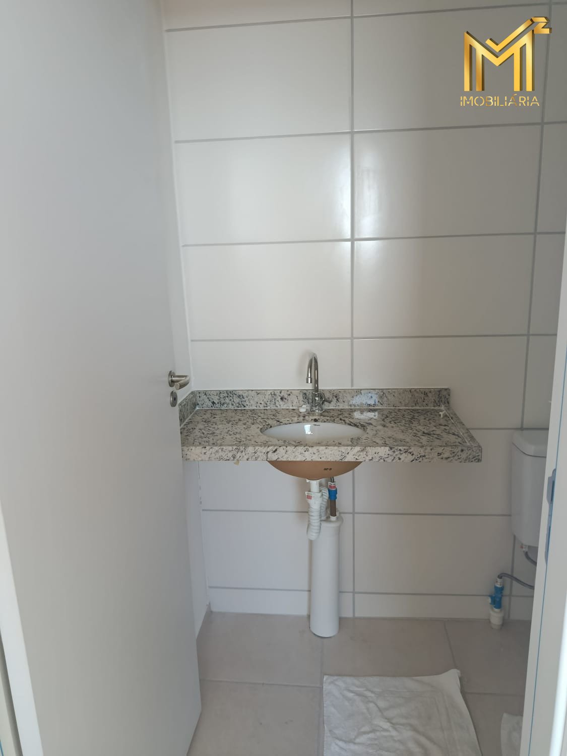 Foto 6 do imóvel Apartamento para alugar, em andar alto no Condomínio Belvedere.