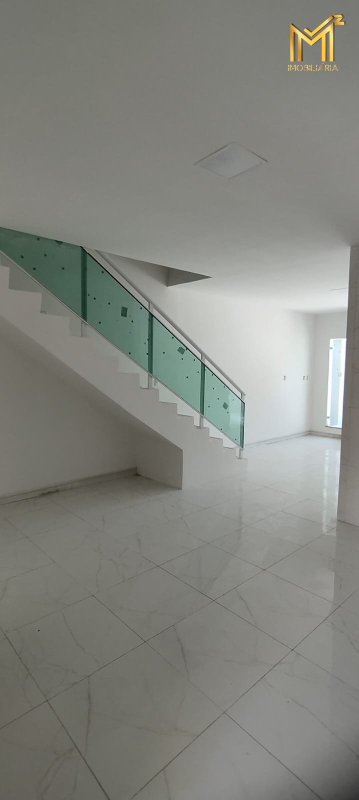 Foto 5 do imóvel Casa Duplex com 3 Suítes no Coração do Eusébio.