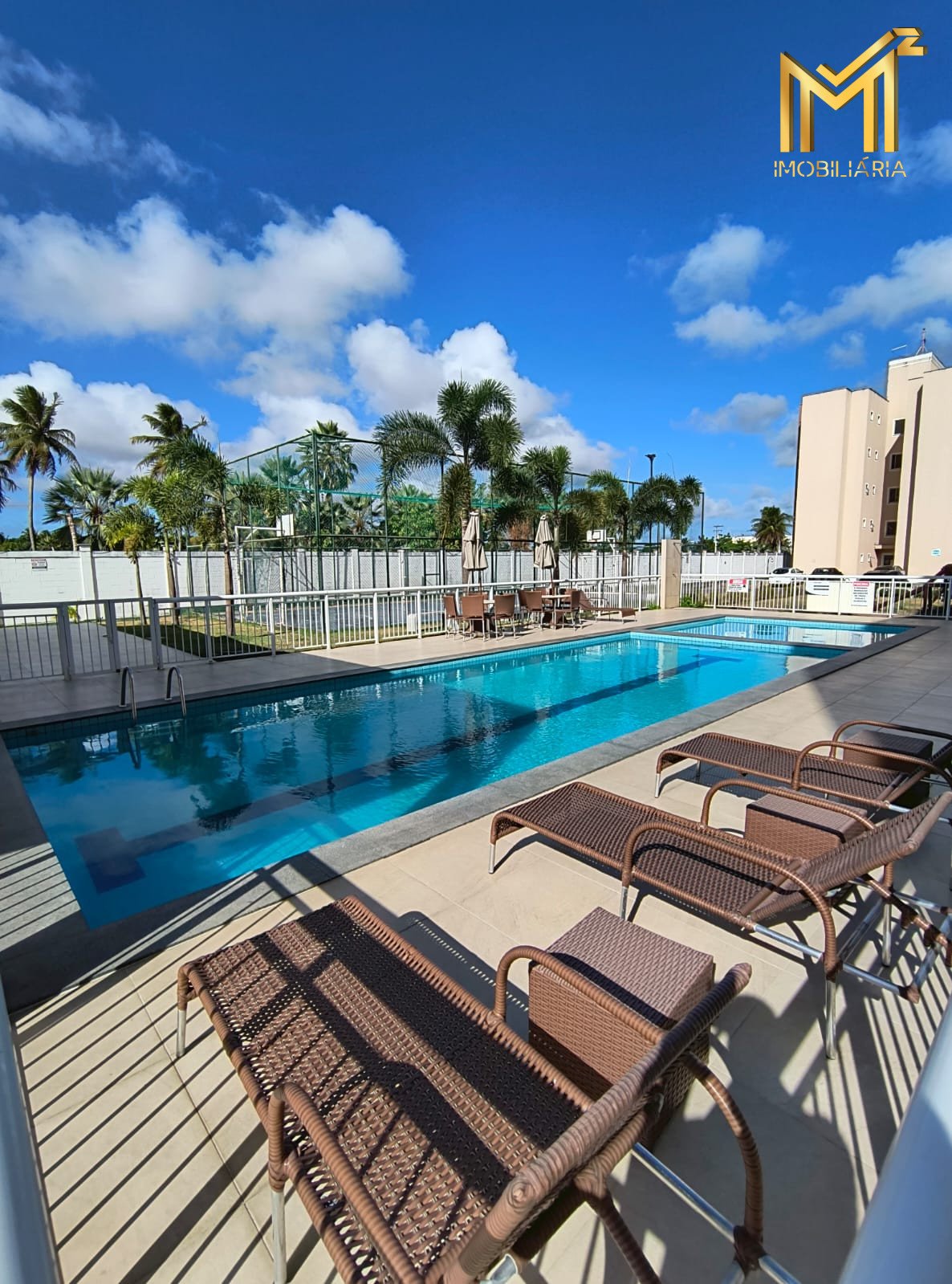 Apartamento no Gran Village Messejana I