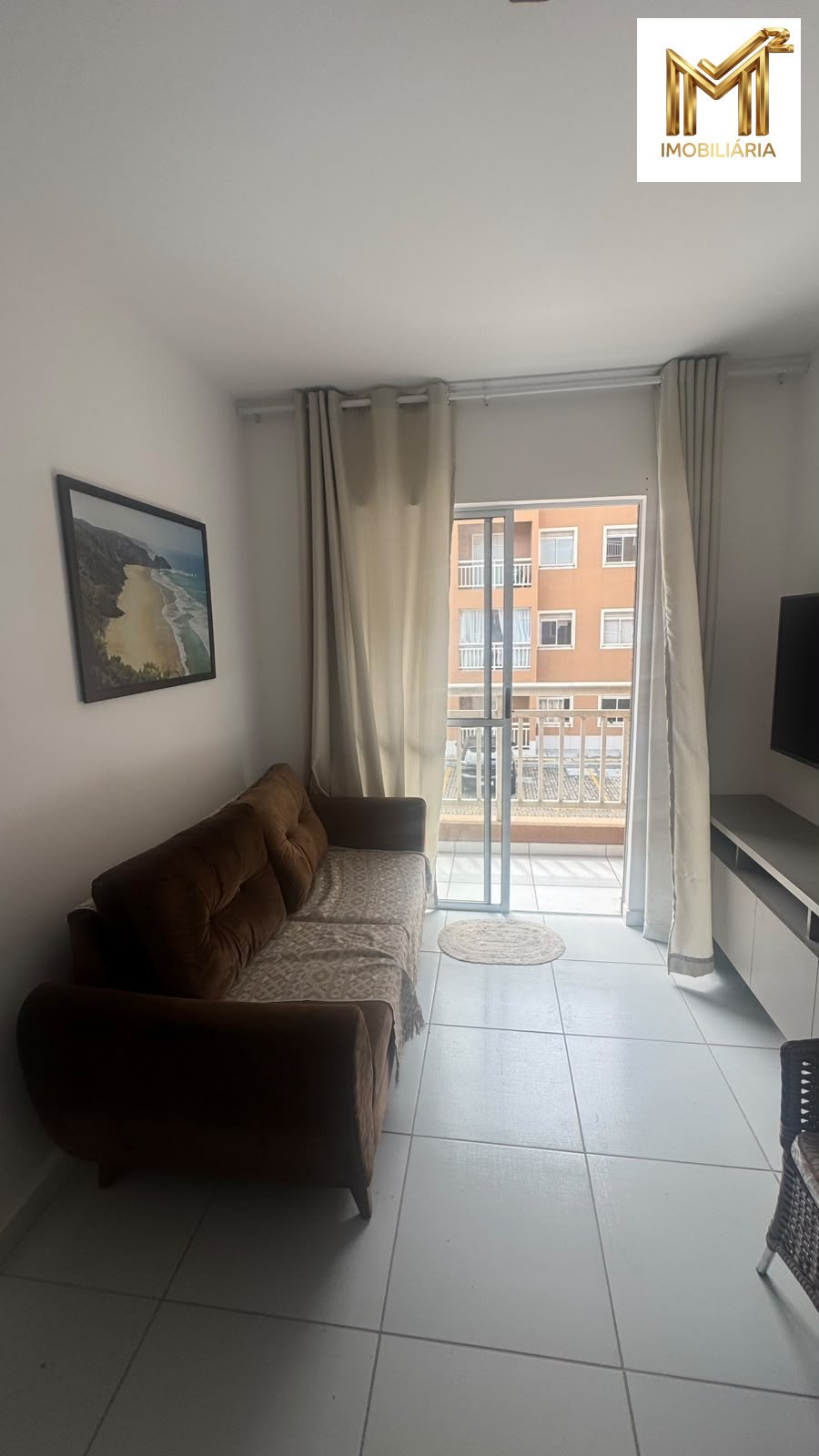 Apartamento semi-mobiliado para LOCAÇÃO no Condomínio Grand Village II
