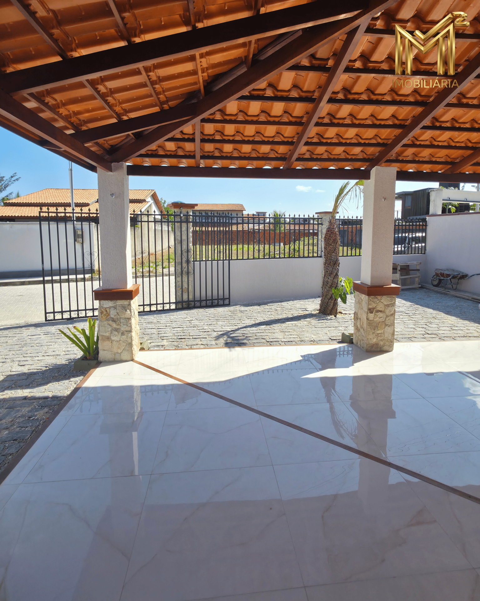 Foto 4 do imóvel Casa Duplex Luxuosa para alugar no Condomínio Porto Lagoa